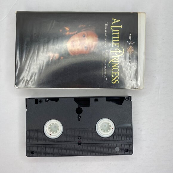 Vintage 1995 Warner Bros Family Entertainment A Little Princess VHS Clamshell - Picture 6 of 8
